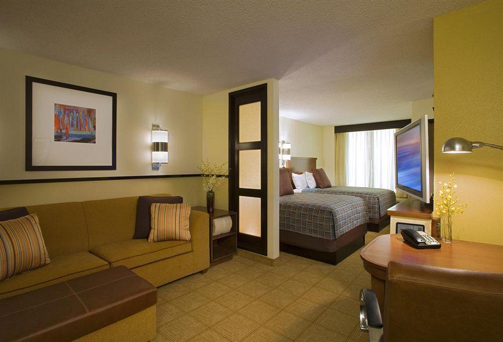 Hyatt Place Columbus-North Εξωτερικό φωτογραφία