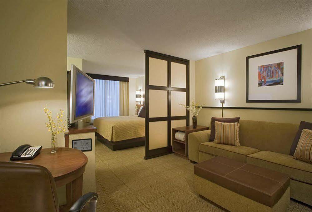 Hyatt Place Columbus-North Εξωτερικό φωτογραφία